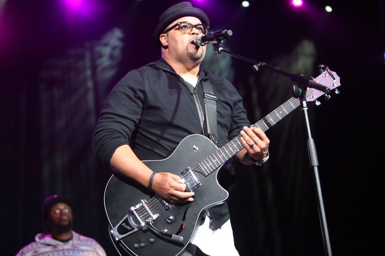 Israel Houghton Performs At Women's Empowerment