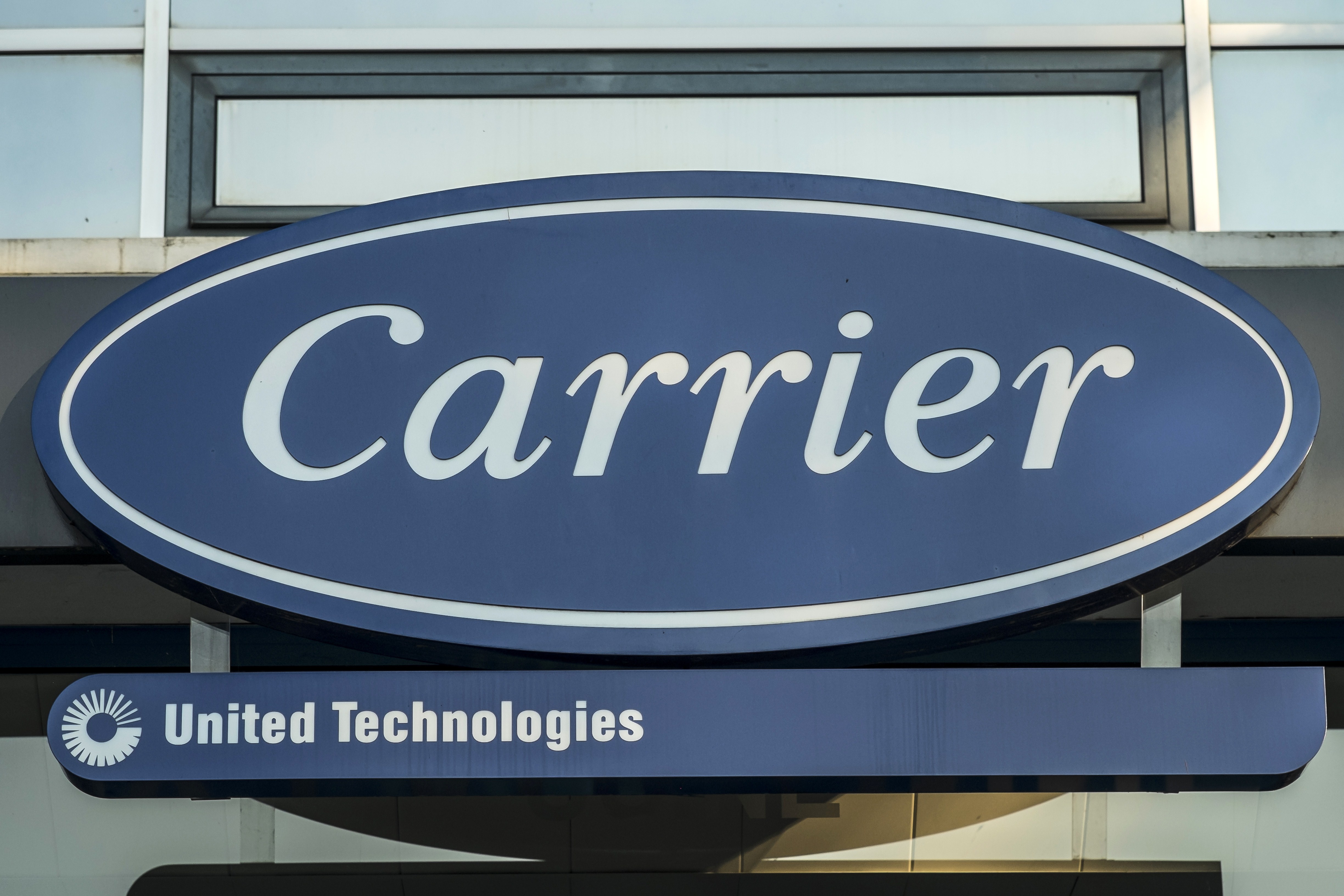 FRANCE-INDUSTRY-POLLUTION-CARRIER-LOGO