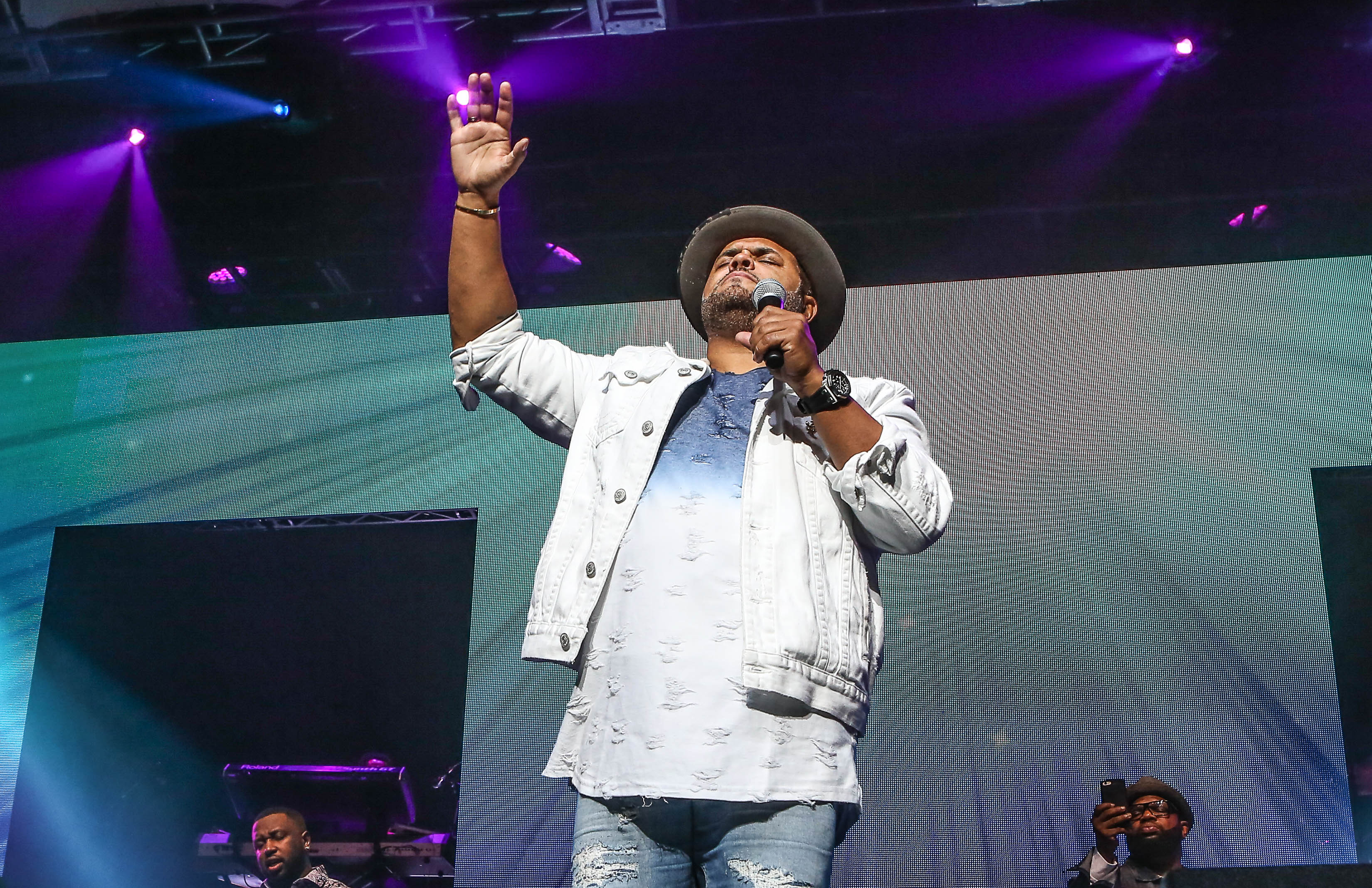 Festival of Praise - Fred Hammond, Hezekiah Walker, Israel Houghton, Karen Clark Sheard,